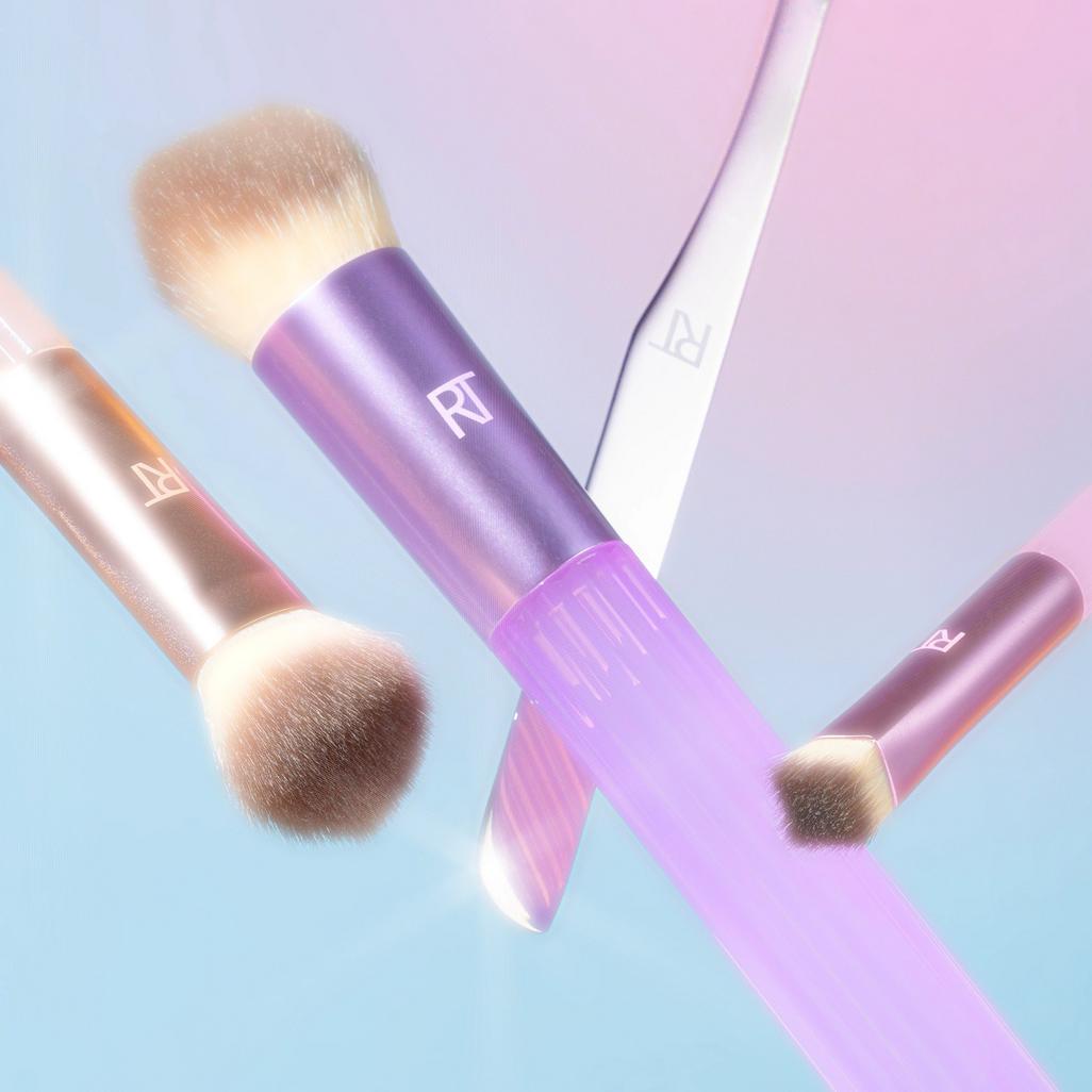 Real Techniques | Pastel Pop Plumped Up Base Makeup Brush Set