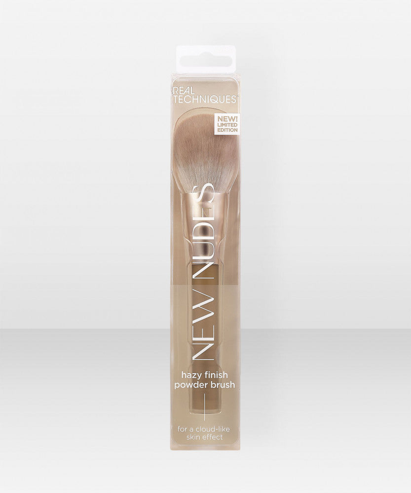 Real Techniques | hazy finish powder brush
