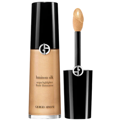 Armani Beauty | Luminous Silk Acqua Highlighter
