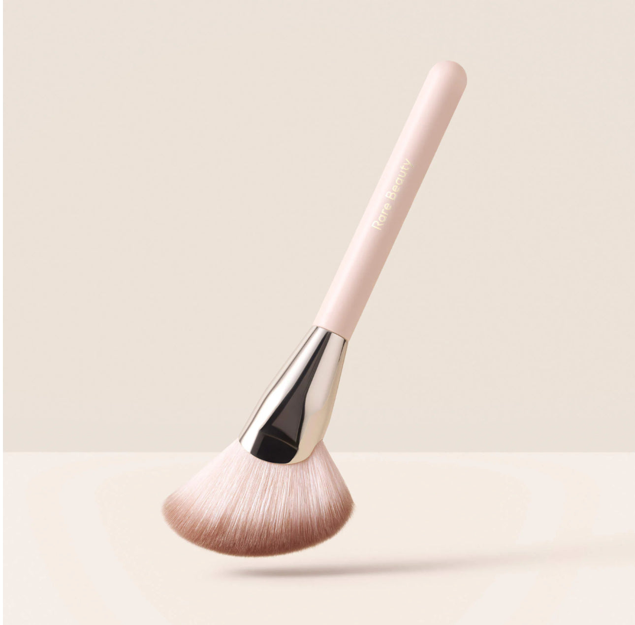 Rare Beauty | Angled Powder Brush