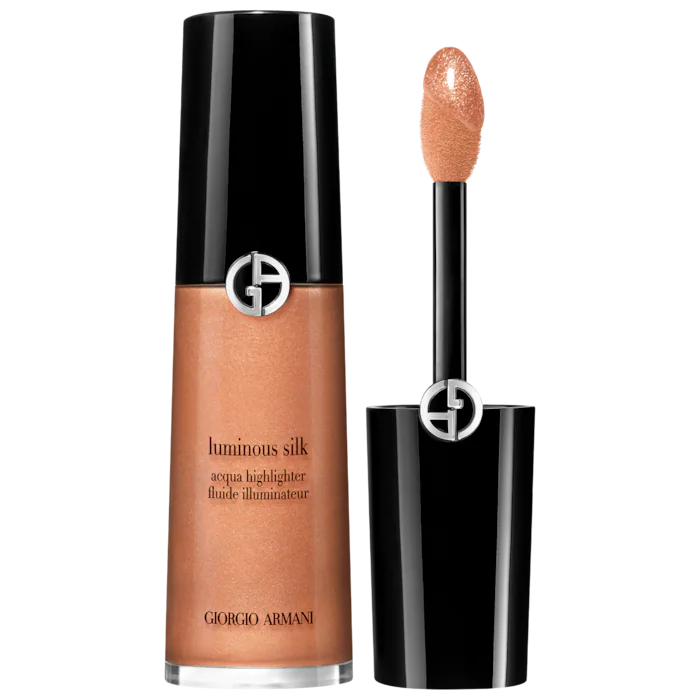 Armani Beauty | Luminous Silk Acqua Highlighter