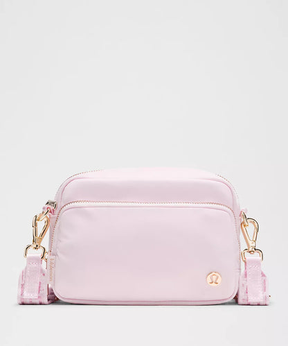Lululemon | Everywhere Crossbody Bag 2L L Monogram Metallic - Blissful Pink