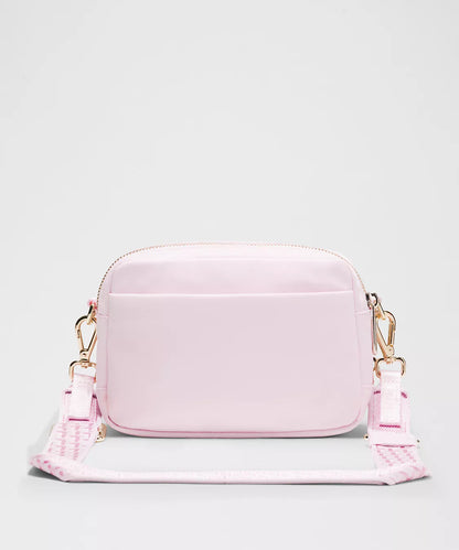 Lululemon | Everywhere Crossbody Bag 2L L Monogram Metallic - Blissful Pink