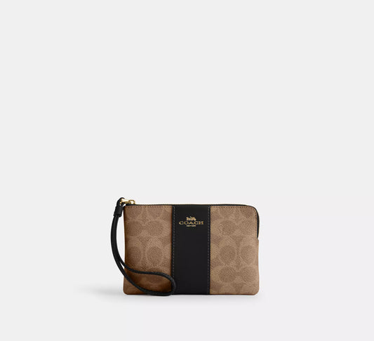 Coach | Corner Zip Wristlet