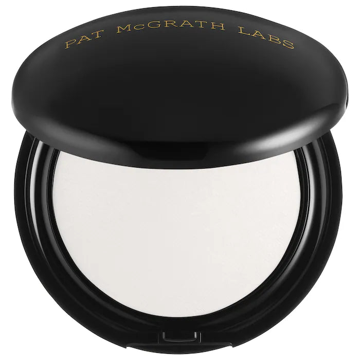 PAT MCGRATH LABS | Skin Fetish: Sublime Perfection Blurring Under Eye Powder