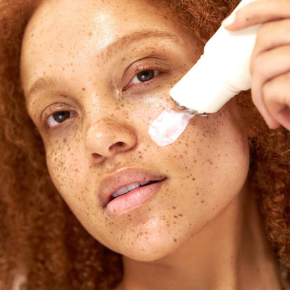 REFY | Face Sculpt Lifting and Hydrating Moisturizer