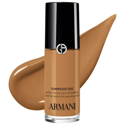 Armani Beauty | Mini Luminous Silk Natural Glow Blurring Liquid Foundation with 24 Hour Wear