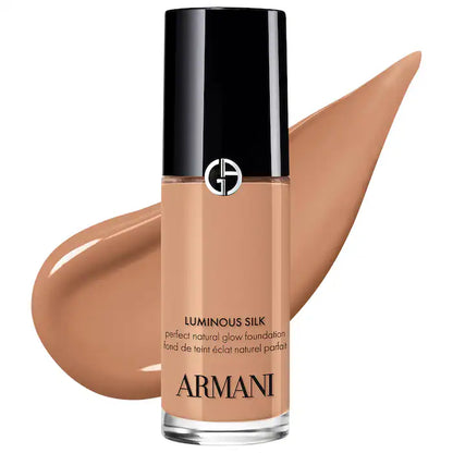 Armani Beauty | Mini Luminous Silk Natural Glow Blurring Liquid Foundation with 24 Hour Wear