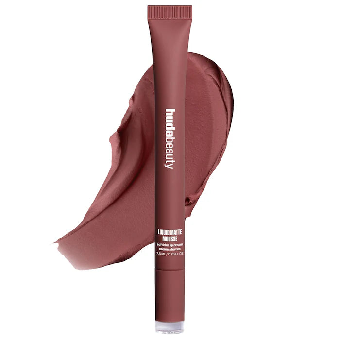 HUDA BEAUTY | Liquid Matte Mousse Soft Blur Lip Cream