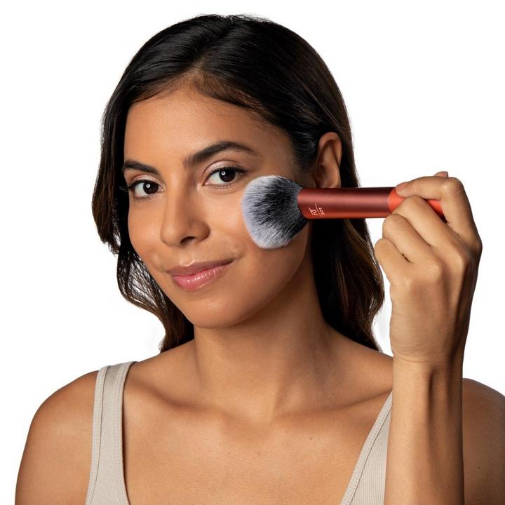 Real Techniques | Ultra Plush Powder Face & Cheek Makeup Brush - Face RT 201 Powder