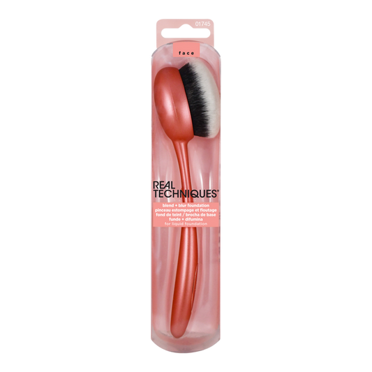 Real Techniques | Blend and Blur Oval Foundation Makeup Brush - Face RT 228 Blend + Blur Foundation