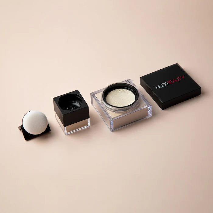 HUDA BEAUTY | Mini Easy Bake Loose Baking & Setting Powder